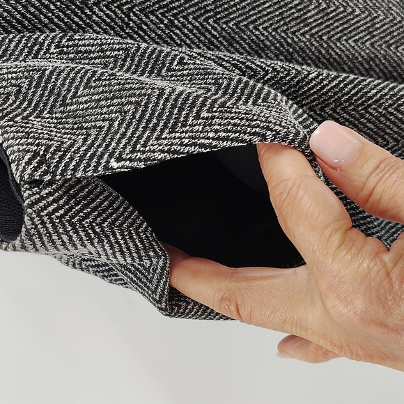 EXPRESS Black Gray Tweed Wide Leg Pants Size Large Elastic Waist Stretch - Picture 4 of 9